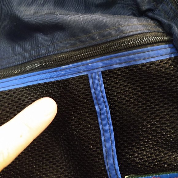 L.L. Bean Multi-Sport Fanny Pack - Picture 7 of 10